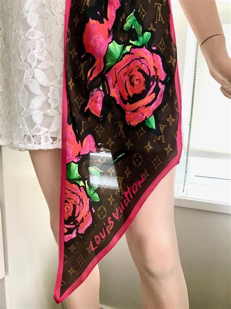 louis vuitton rose scarf stephen sprouse